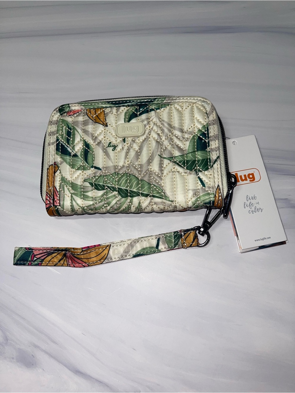 Lug Rodeo zip around Wallet - New - Lily Sand